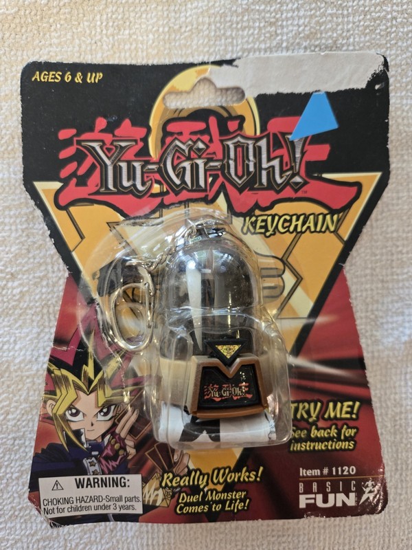 Vintage Yu-Gi-Oh 1996 Blue Eyes White Dragon Keychain 1120 NEW Sealed Series 1
