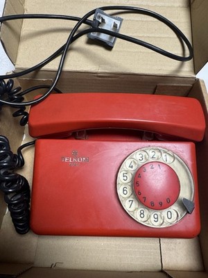 Retro Telefon  .  Telecom.