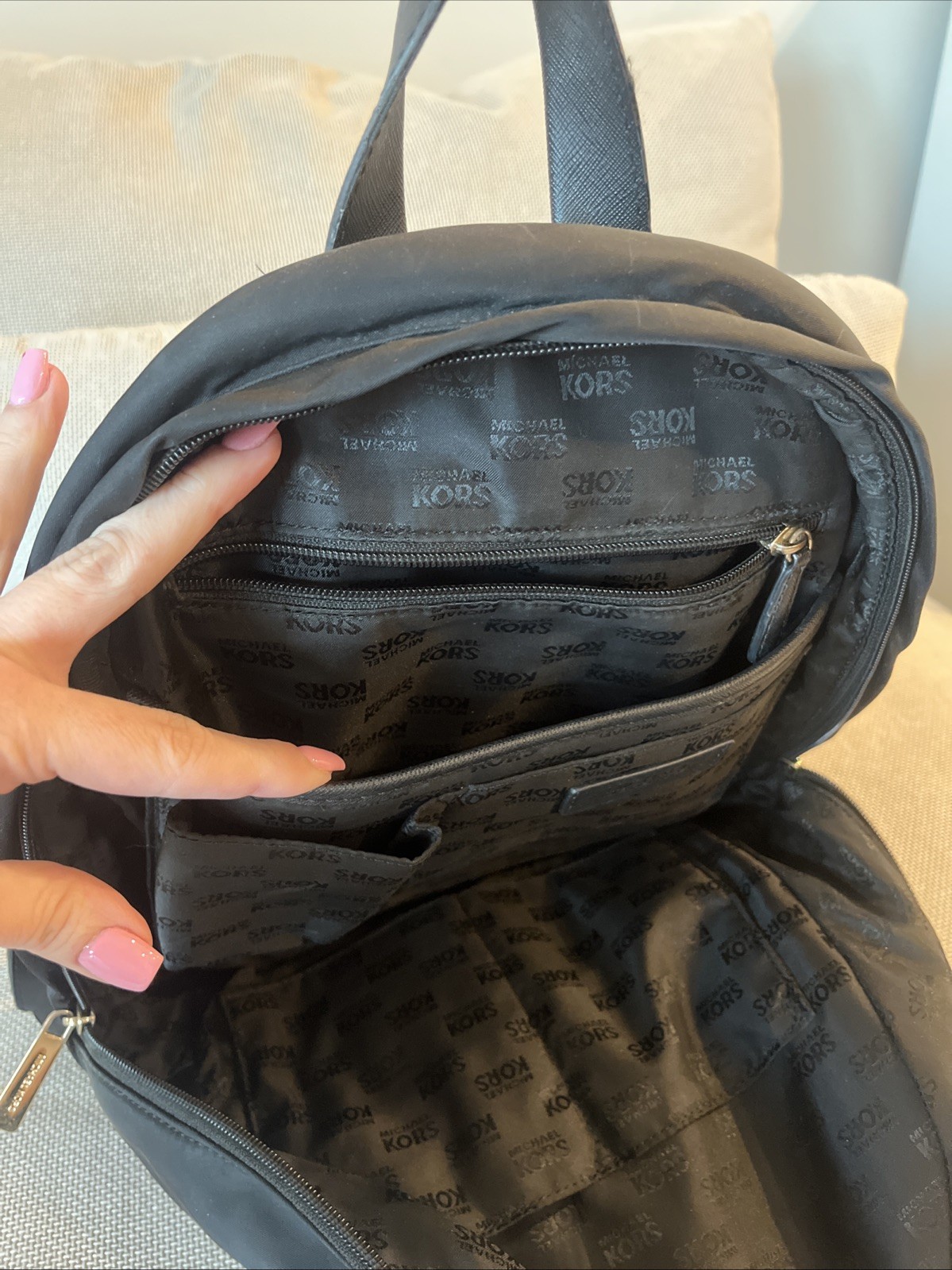 Michael kors Black Nylon Backpack thumbnail 8