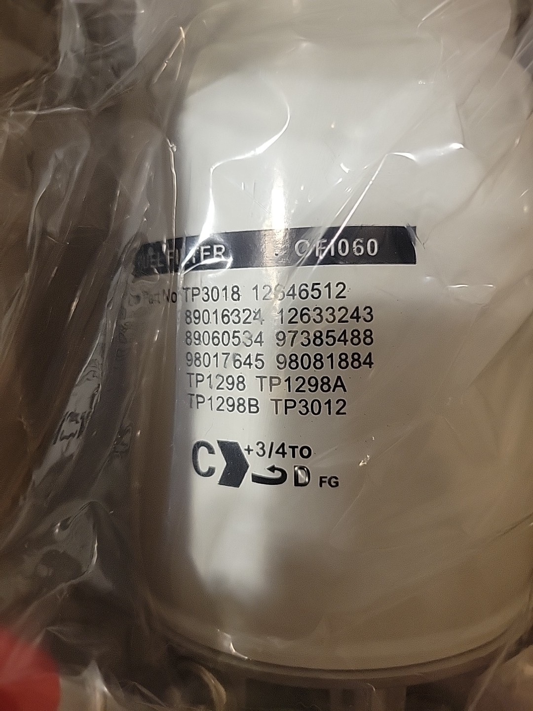 Diesel Fuel Filter For Chevy Silverado 2500HD 3500HD 2001-2016 12642623 Tp3018 thumbnail 2