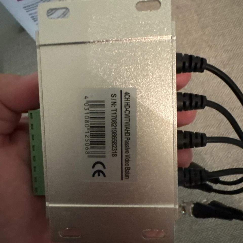 4CH Passive HD Video Balun transceiver BNC RJ45 UTP Cable Converter - Image 3 of 4