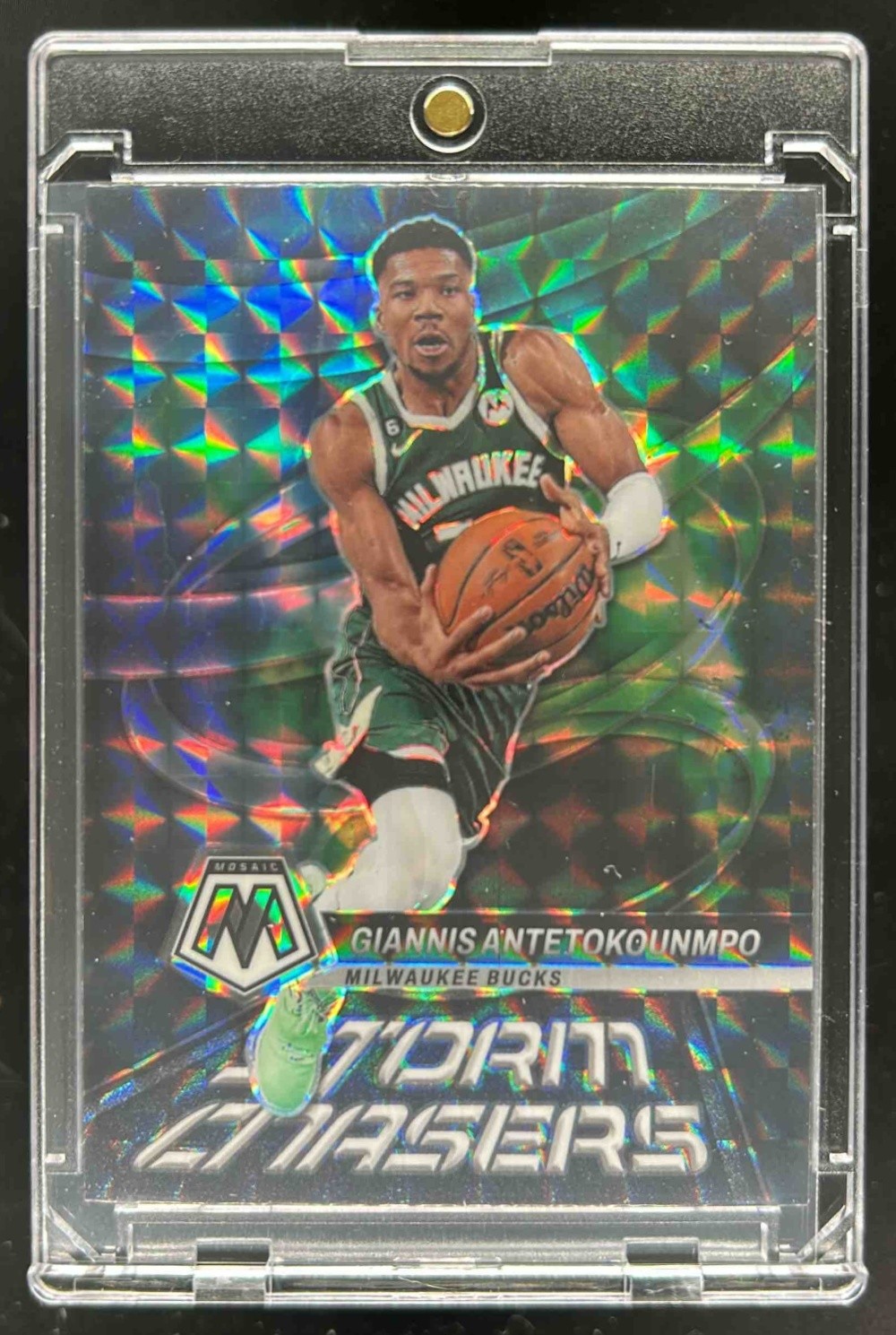 2022-23 Mosaic Giannis Antetokounmpo Storm Chasers #12 Bucks