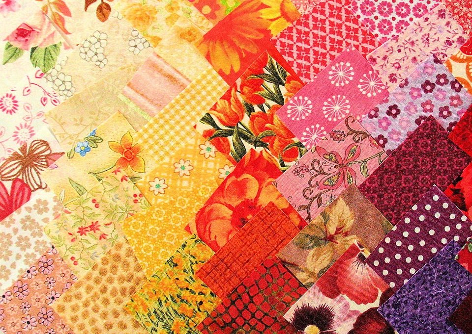 Stoffpaket Precuts - bis zu 600 verschiedene Scraps 5x5 cm Patchworkstoffe Quilt - Bild 3 von 4
