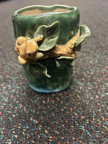 Vintage Majolika Keramik / Keramik Übertopf / Becher Frosch auf Glied signiert - Bild 2 von 5