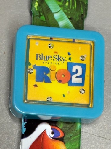 2 - Rio 2 Light-up Sound Activated SLAPBANDS New - Picture 5 of 7