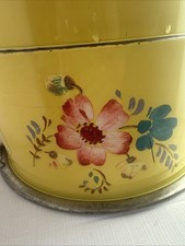 MCM  Flowers Red Metal Double Decker 4 pc. Cake / Pie / Carrier Tin Vintage