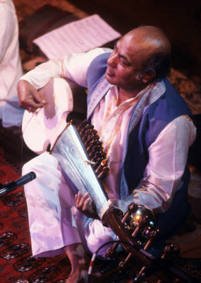Musician Ali Akbar Khan performing in San Francisco 1979 Old Music Photo 5