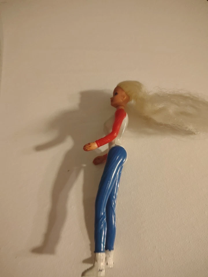 "Mini muñeca Barbie vintage de 5"" gimnasta olímpica 1995" Foto 2 de 4