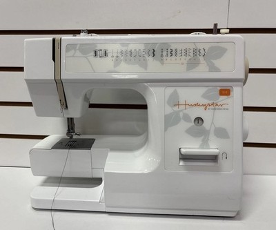 Husqvarna Viking Huskystar H Class E10 Sewing Machine Untested Just Main Unit