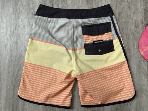 Quiksilver Billabong O’neill Shirts Boardshorts Hat sz Boys M 10-12 Surf Clothes - Picture 6 of 10