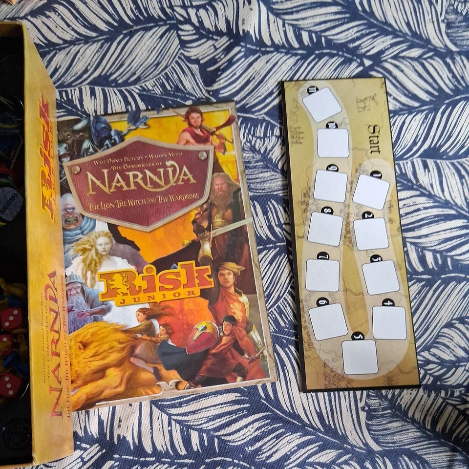 Risk Junior Narnia, The Lion, The Witch & The Wardrobe Board Game Complete - Image 4 of 4