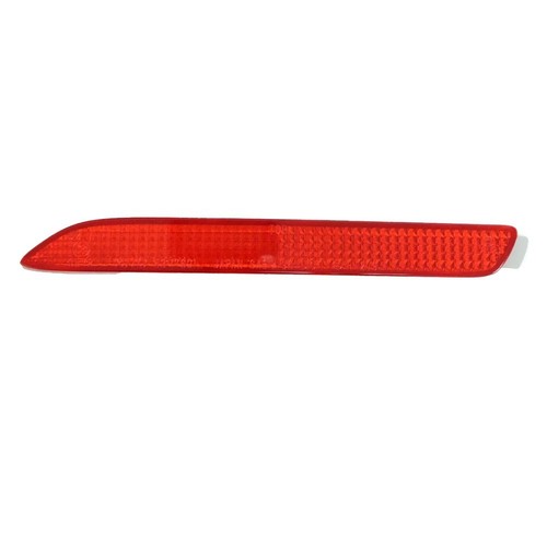 Enhance Your For Toyota's Style with Red Rear Bumper Reflectors OEM Numbers - Picture 5 of 11