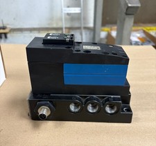 Rexroth 261-208-120-0 Pneumatic Solenoid Valve With 262-270-100-0 Sub Base Rexroth 261-208-120-0 Pneumatic Solenoid Valve With 262-270-100-0 Sub Base