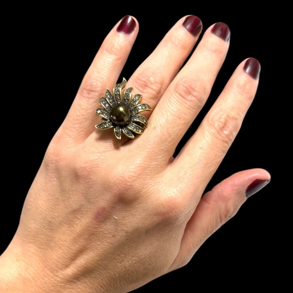 Anillo Heidi Daus Estrella Sublime Talla 7 Firmado Imitación Perla Negra Cristal Swarovski Foto 2 de 4