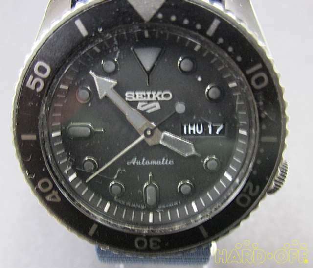 Seiko 5 Sports 4R36-07G0 Day Date Japan 24 Jewels Automatic Seiko 5 Sports 4R36-07G0 Day Date Japan 24 Jewels Automatic