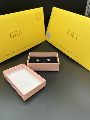 Moissanit Ohrstecker - je 1,0ct (6,5mm) - Farbe D - mit GRA Zertifizierung