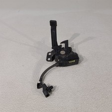 06-11 Honda Civic Si Hood Latch Lock Assembly Aa7448 06-11 Honda Civic Si Hood Latch Lock Assembly Aa7448