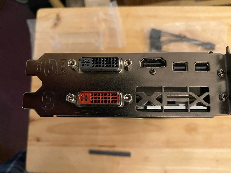 Working XFX AMD RADEON R9 280X 3GB GDDR5 2x miniDP 2x DVI HDMI Graphics Card GPU - Image 4 of 4