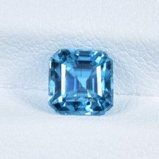 1.86 ct TOP LUSTROUS NICE BLUE / NATURAL BLUE ZIRCON - Square gemstone Video  