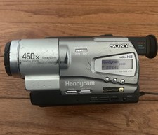 Sony CCD-TR818 Handycam Hi8 Camcorder 460x Zoom NightShot Tested w Charger