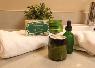 Tea Tree Radiance Collection
