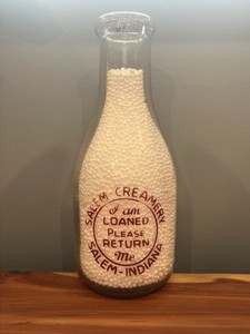 Salem IN Ind  Indiana quart milk bottle Salem Creamery