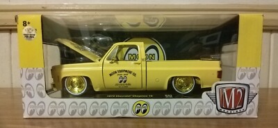 VHTF-M2 CHASE 1 OF 750 CHEVY CHEYENNE 10-1/24 MOONEYES EQUIPMENT CO. SPEED SHOP
