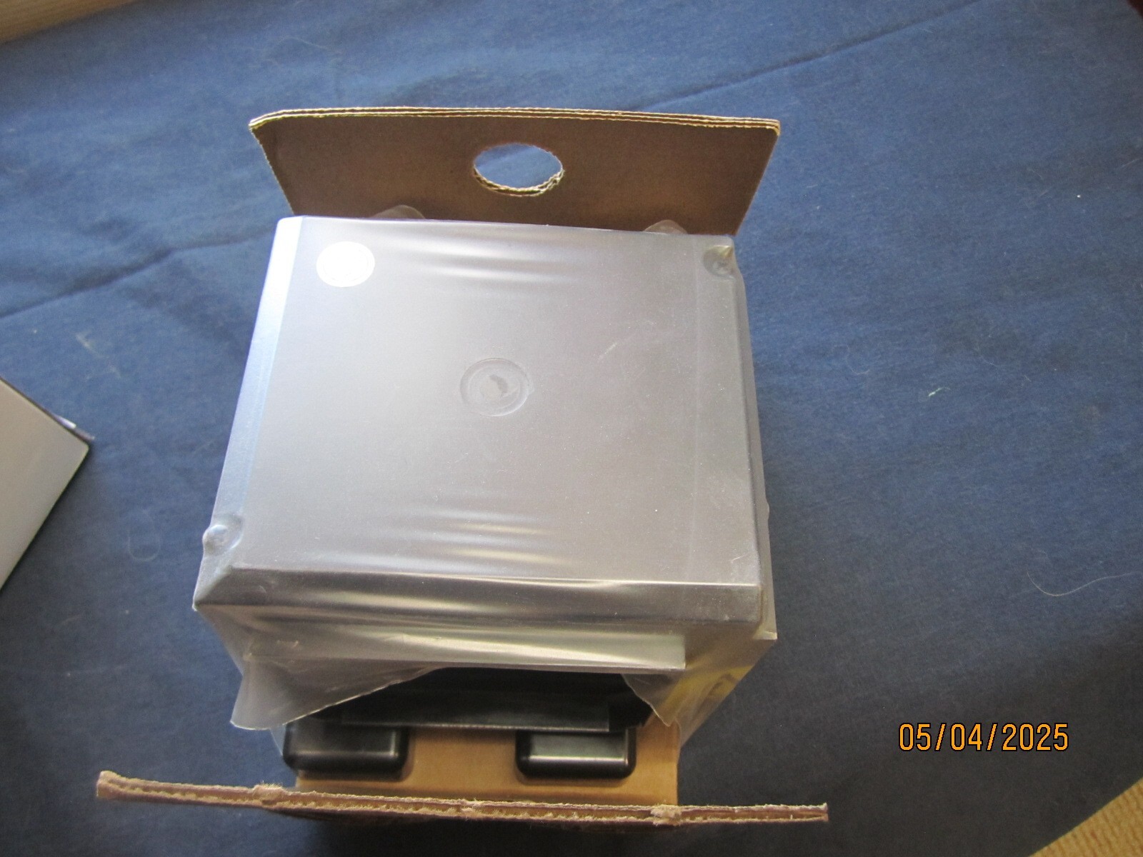 Picture 3 of 6
