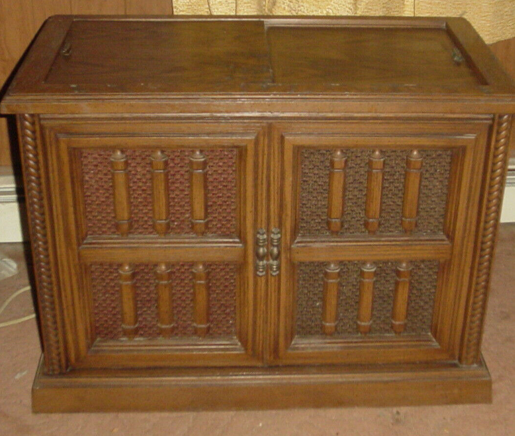 Magnavox HIGH-END-CONSOLE-SERIES vintage audio equipment - eBay listing photo 1