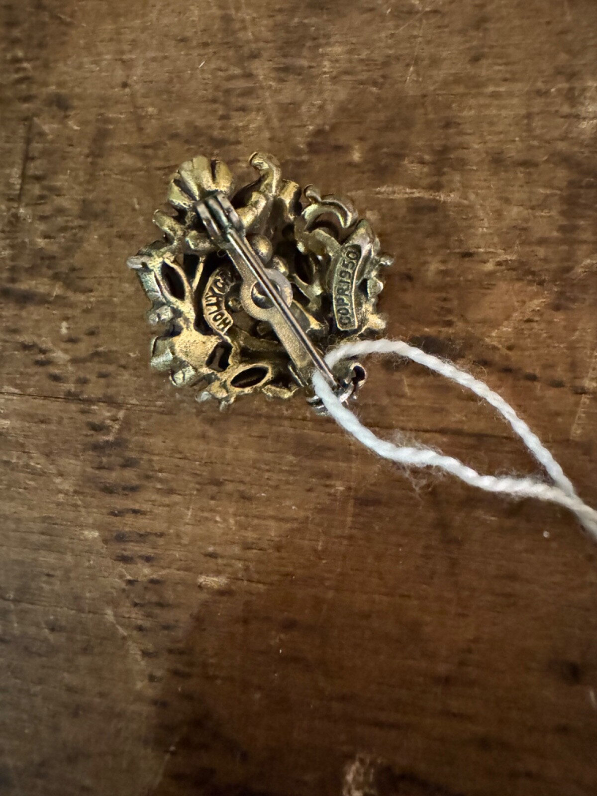 Vintages 1950's Hollycraft Rectangular green Rhin… - image 2