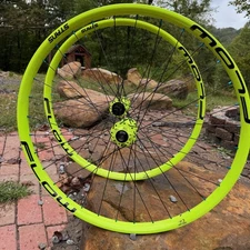 29" One off I9 Hydra hubs with Stans Flow mk4 Trail rims