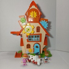 Tickety Toc Clockhouse PLAYSET building NO TRAIN TRACKS & Mini Train & Figures