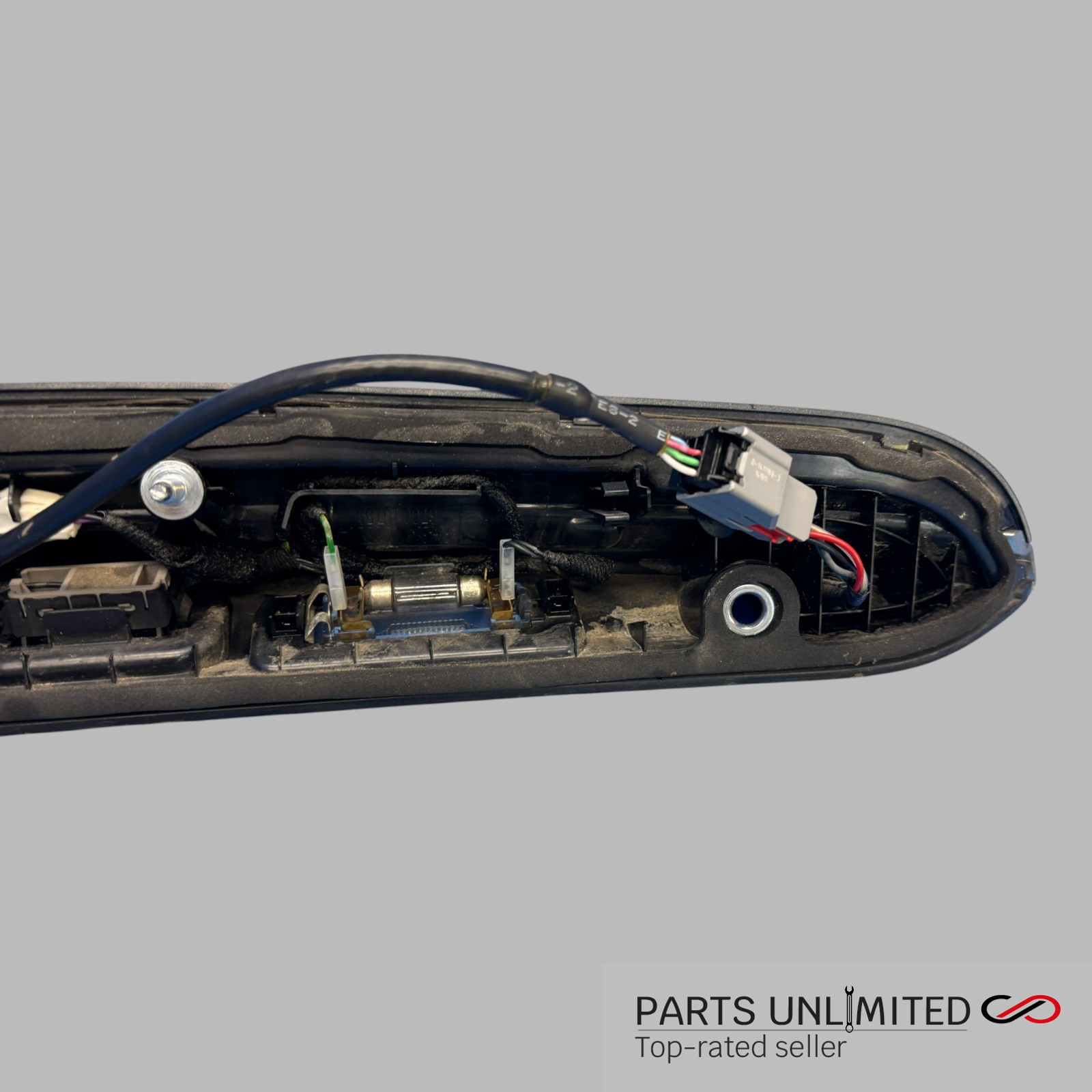 14-20  Maserati Ghibli M157 OEM rear trunk lid light panel molding w/ camera