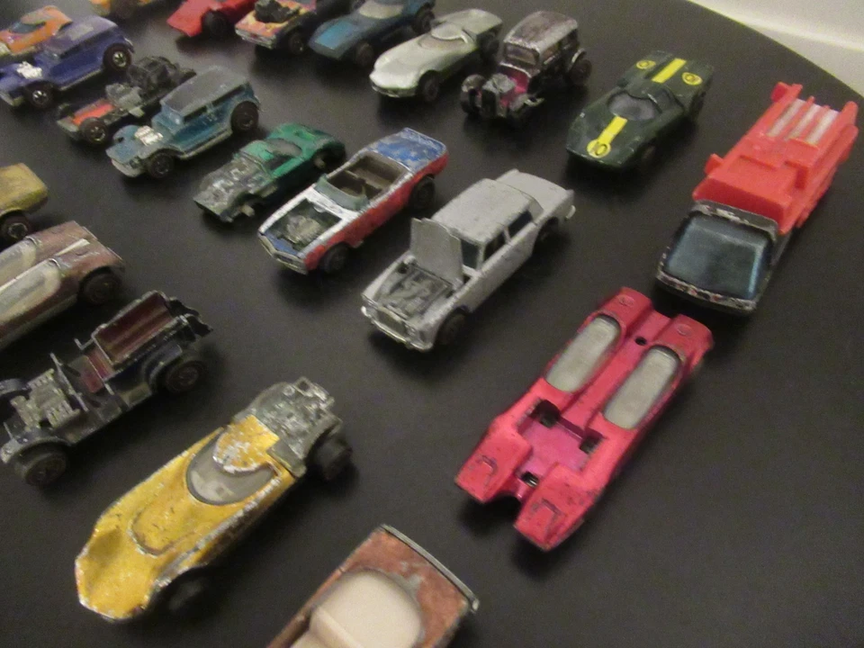 VTG Redline Hot Wheels Lot Of 29 Various Cars See Description - Image 4 of 4