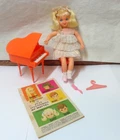 VINTAGE BARBIE TUTTI MELODY IN PINK W/PIANO AND BENCH PLAY SET #3555 1965 EXC