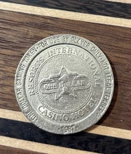 Resorts International Casino Hotel 1987 One Dollar Gaming Token Atlantic City