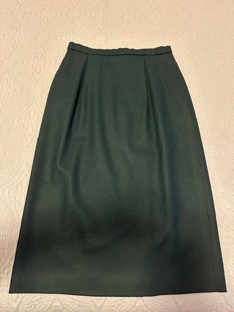 Pendleton Size 8 100% Virgin Wool Fully Lined Pen… - image 1