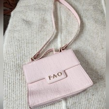 FAO Schwarz Glamour Pink Purse play pretend barbiecore gold lettering girls