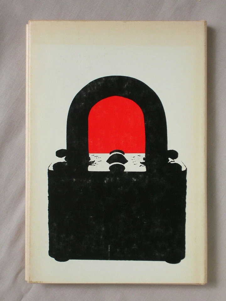 Signed 1st Ed ESCAPE! Ben Bova HARDCOVER 1970 SCIENCE FICTION BOOK - Image 3 of 3