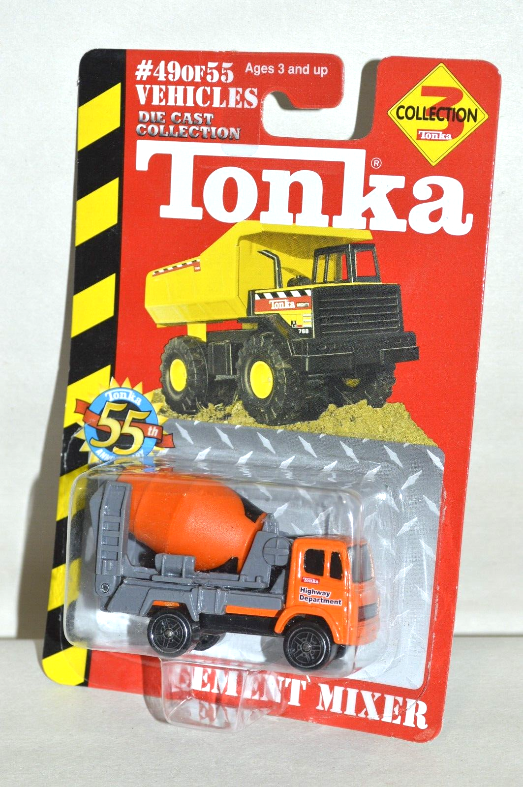1:64 die cast Tonka Collection 3 #49 of 55 Cement Mixer construction vehicle