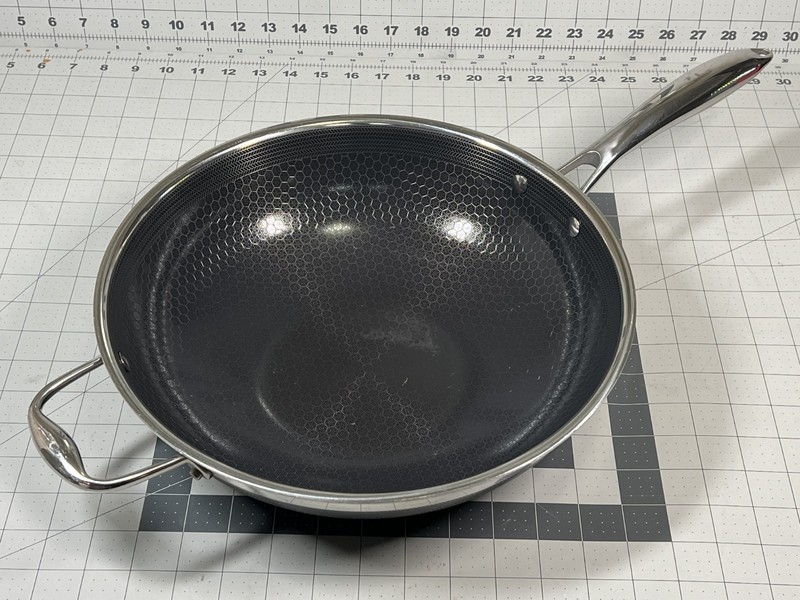 HexClad Hybrid Nonstick 12-Inch Wok Frying Pan (No Lid) - Used!
