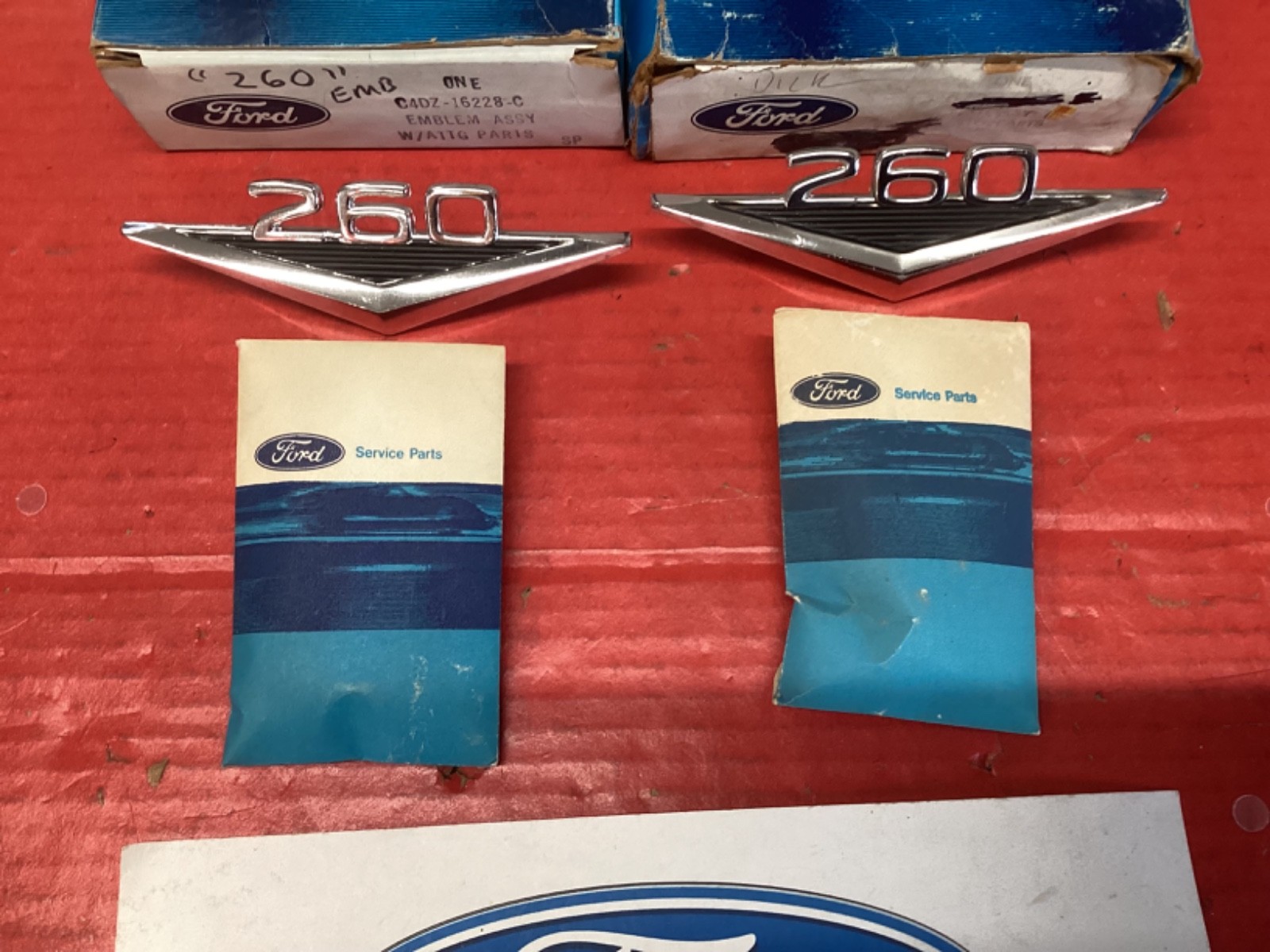 NOS FORD MUSTANG 1965-1966 FRONT FENDER 260 V C4DZ16228-C