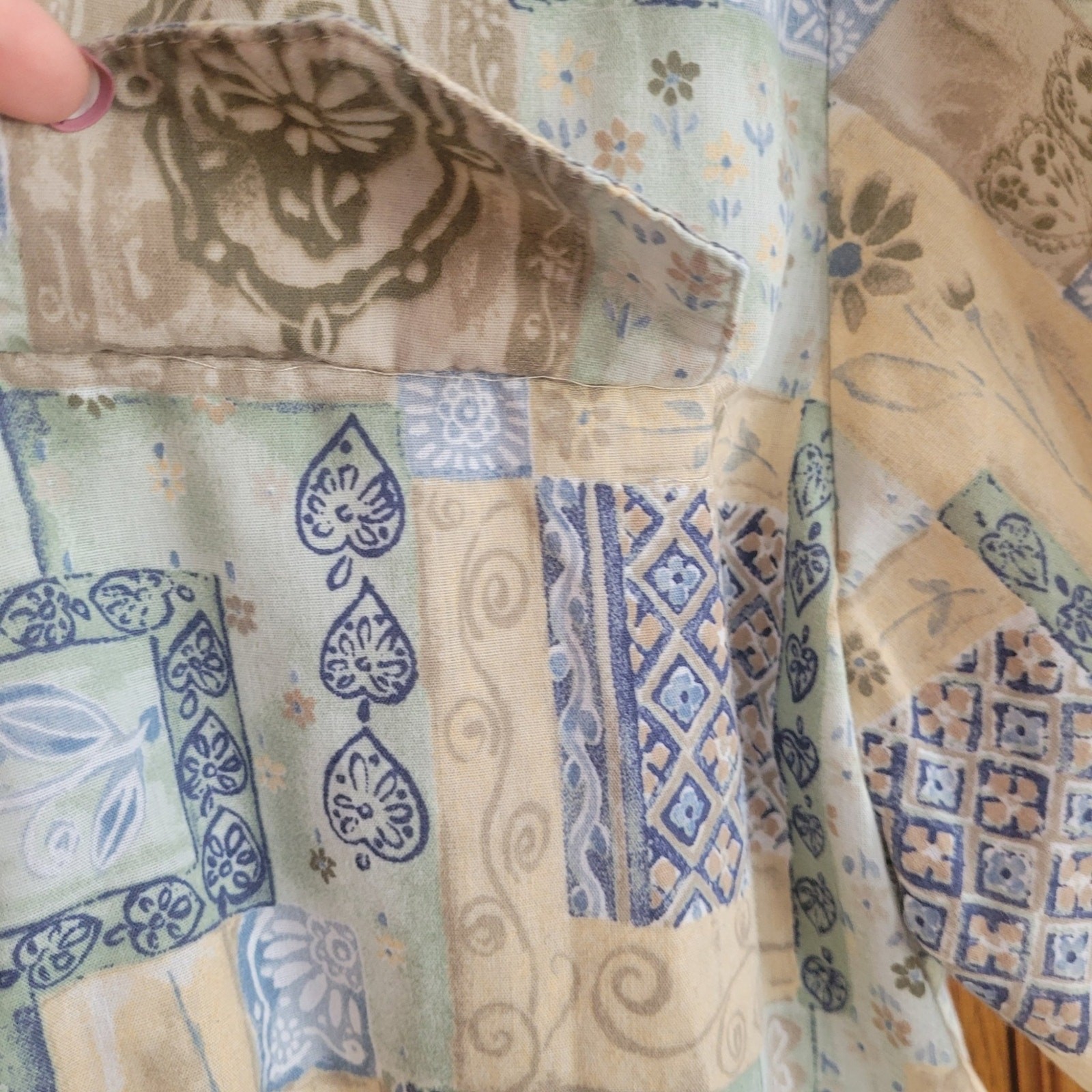 Willow Bay Patchwork Print Button Up Vintage Shor… - image 15