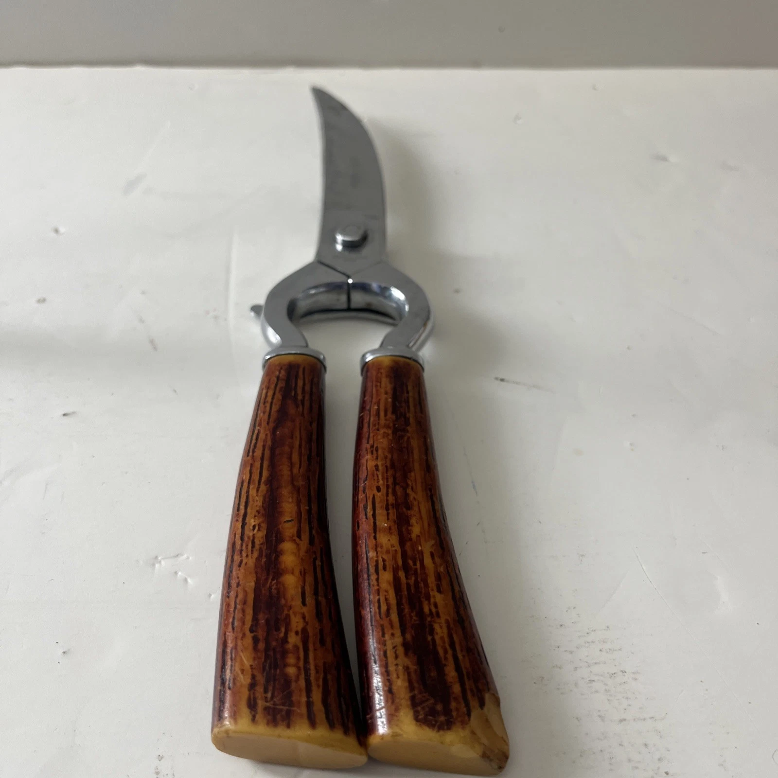 Vintage Regent Poultry Shears Bakelite Handle Made In Italy