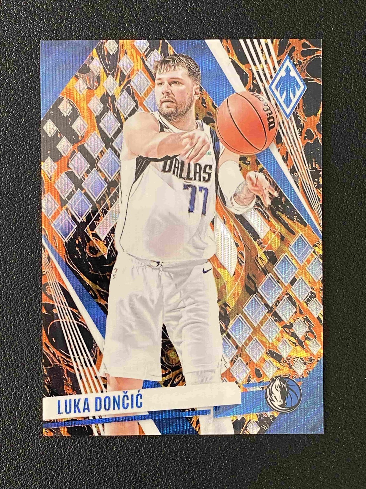 Luka Doncic 2023-24 Panini Phoenix Lava 36/75 #157