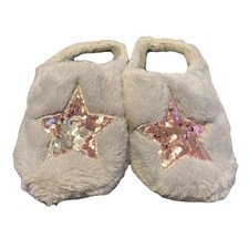 Womens Slippers Size 7-8 Gray Star Fuzzy Slip On