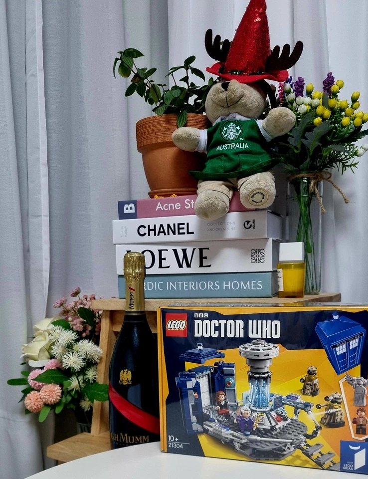 Lego Ideas 21304 Doctor Who Retired Set New Factory Sealed Box Free Gift Wrap ! - Image 3 of 4