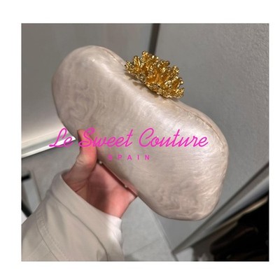 ZARA WOMAN NWT SS26 CLUTCH WITH METAL DETAIL WHITE BAG 6816/710/850