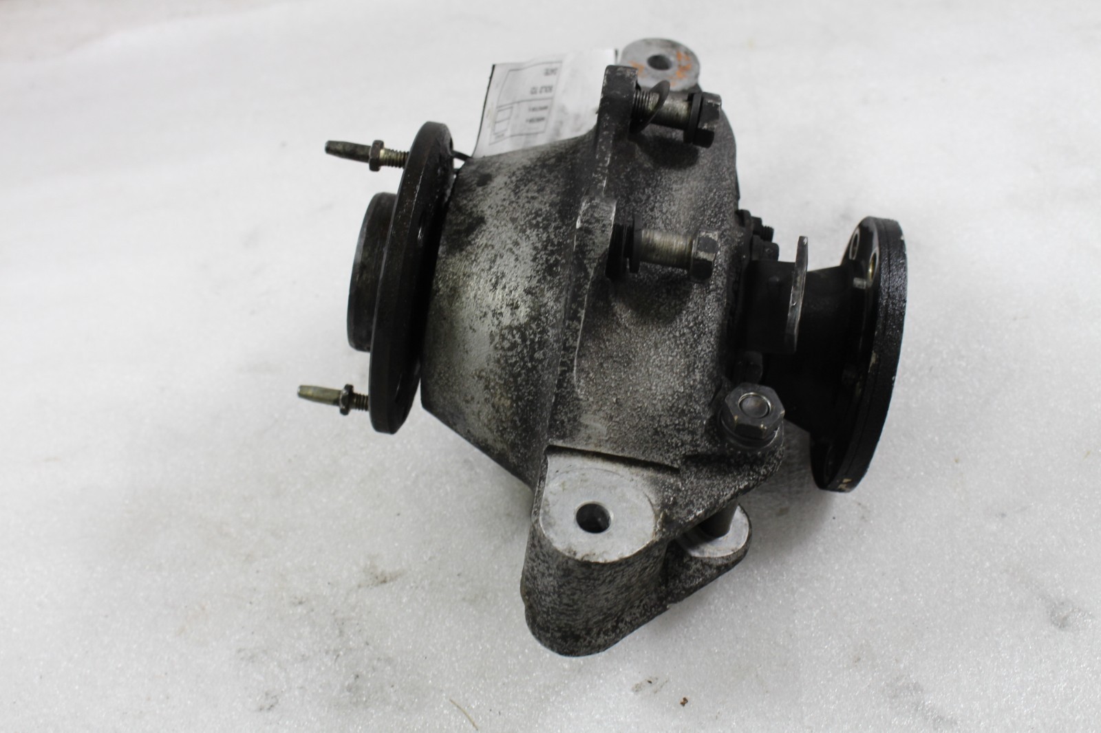 Ferrari 308, RH, Right, Rear Knuckle w/ Hub, Used, P/N 112484
