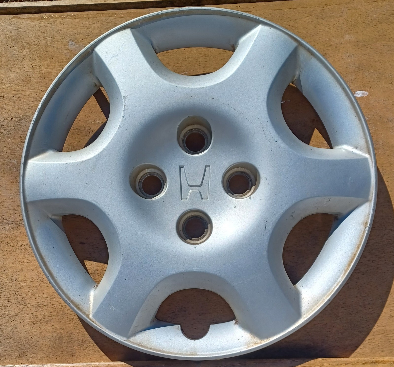 Honda Civic hubcap 1998 2000 fits 14 inch wheel 44733S01A100, 55043